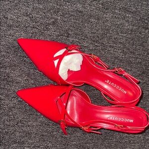 Women's Red Kitten Heels